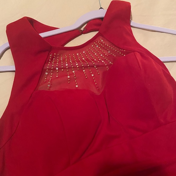 Dillard’s Prom Dress - Picture 2 of 3